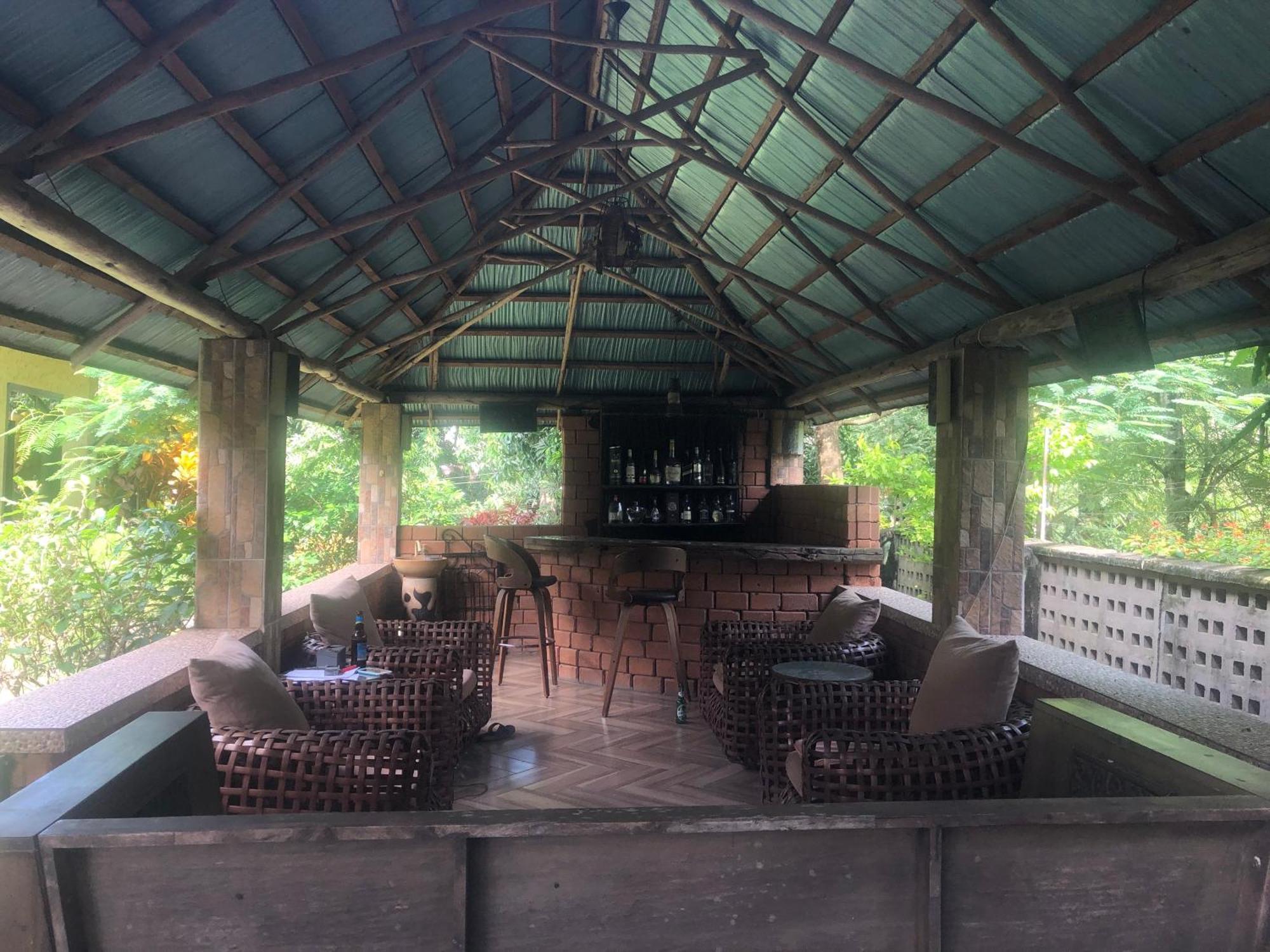 Tatys Homestay Дар ес Саалам Екстериор снимка